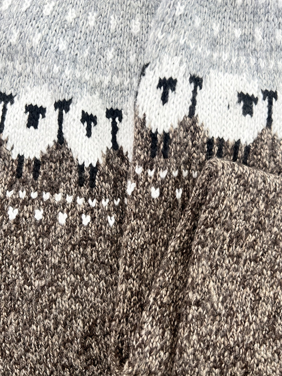 Elle | COMFORTABLE ELEGANT SWEATER