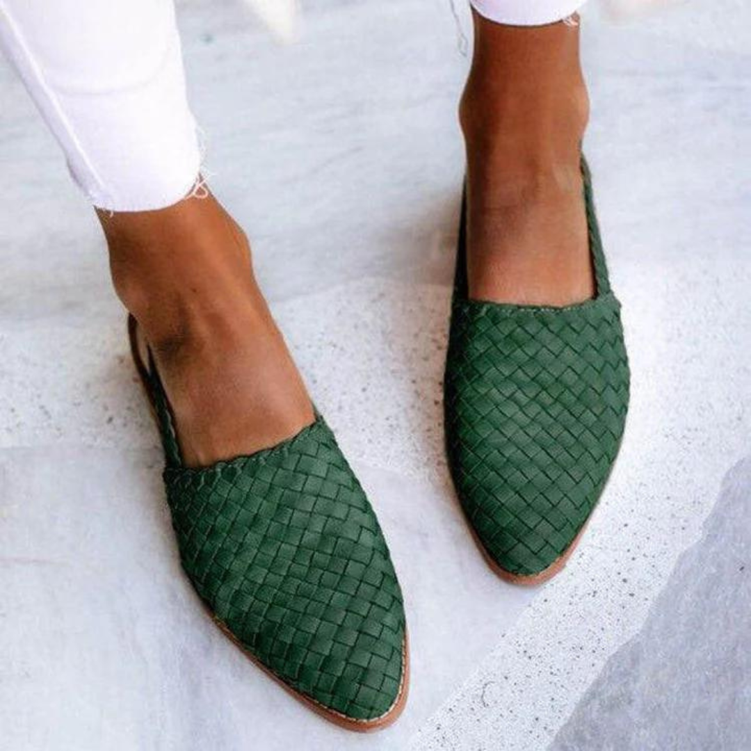 Evi - Artisan Crafted Classic Sandals
