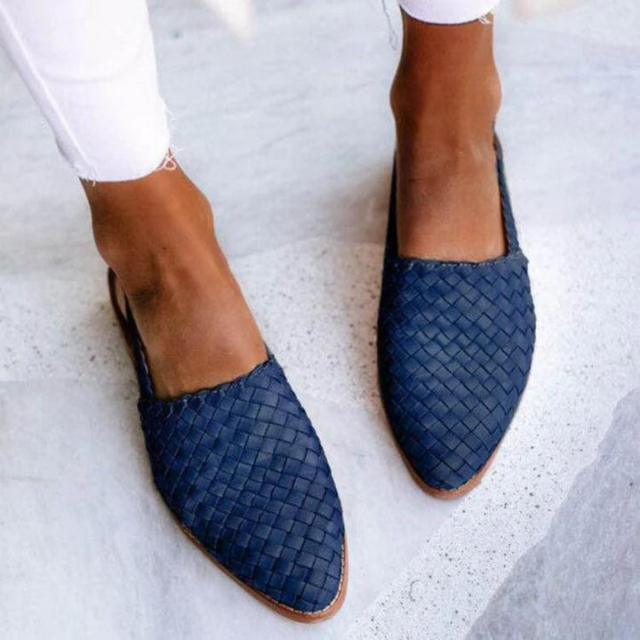 Evi - Artisan Crafted Classic Sandals