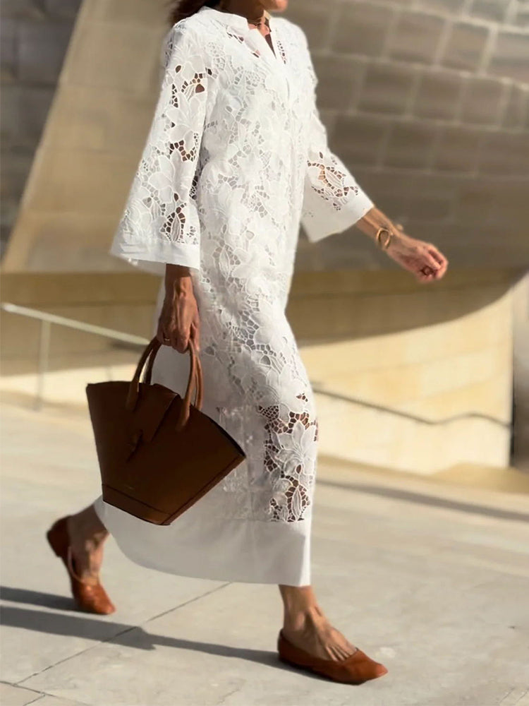 Isabella™ - Elegant Flowing Lace Dress