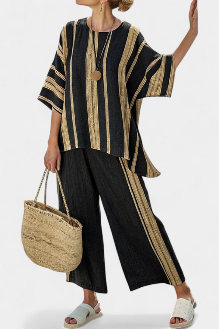 Daisy Oversized Set with Vertical Stripes and Loose Silhouette