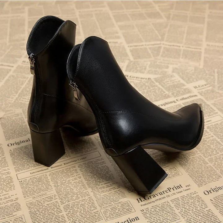 Chelsea™ | Women's Cozy Leather Boots