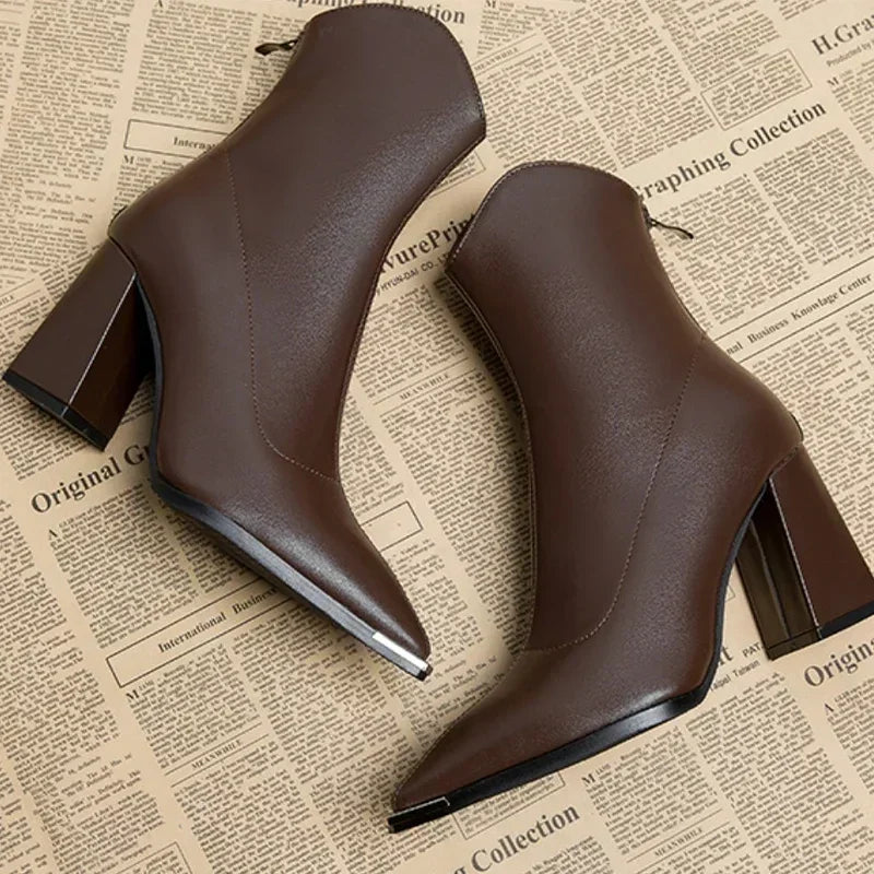 Chelsea™ | Women's Cozy Leather Boots