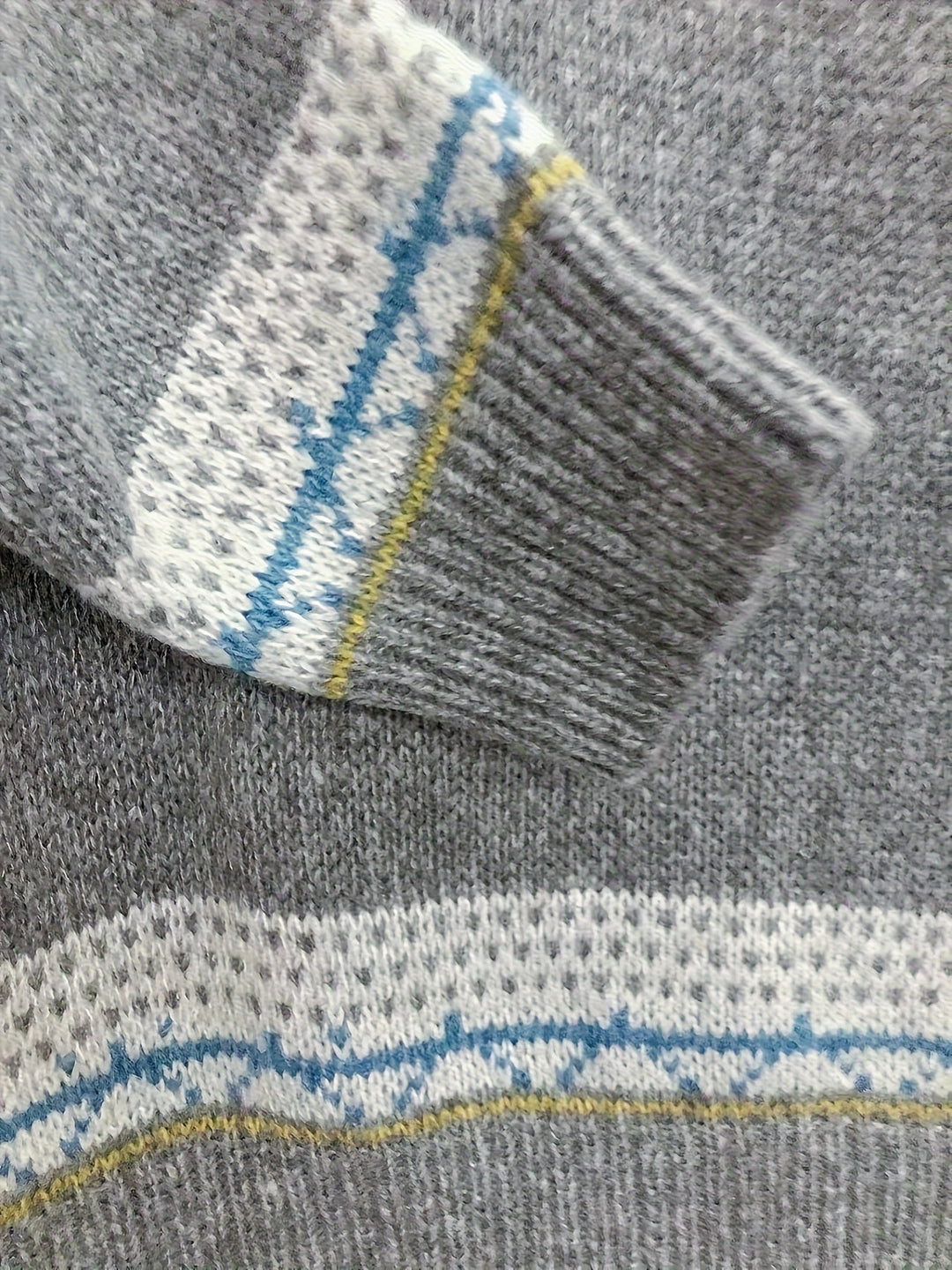 Elle | COMFORTABLE ELEGANT SWEATER