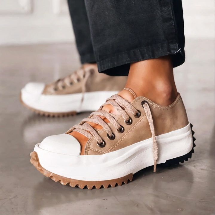 Samantha – Everyday Comfort Canvas Sneakers