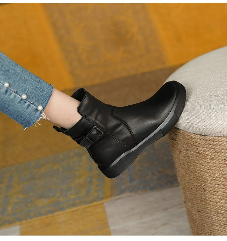 Elsa - Water-Resistant Footwear