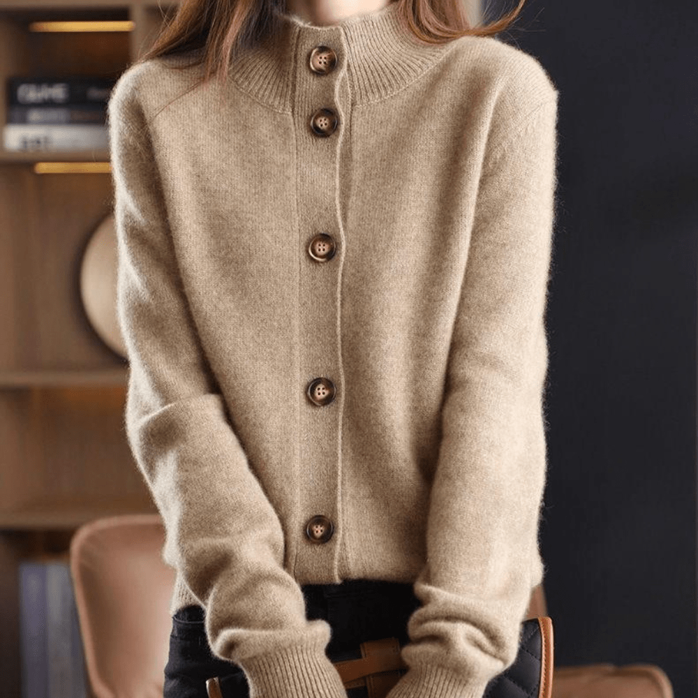 Claire - Luxurious Knit Cardigan