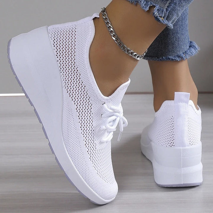 Alma - Supportive Orthopedic Footwear