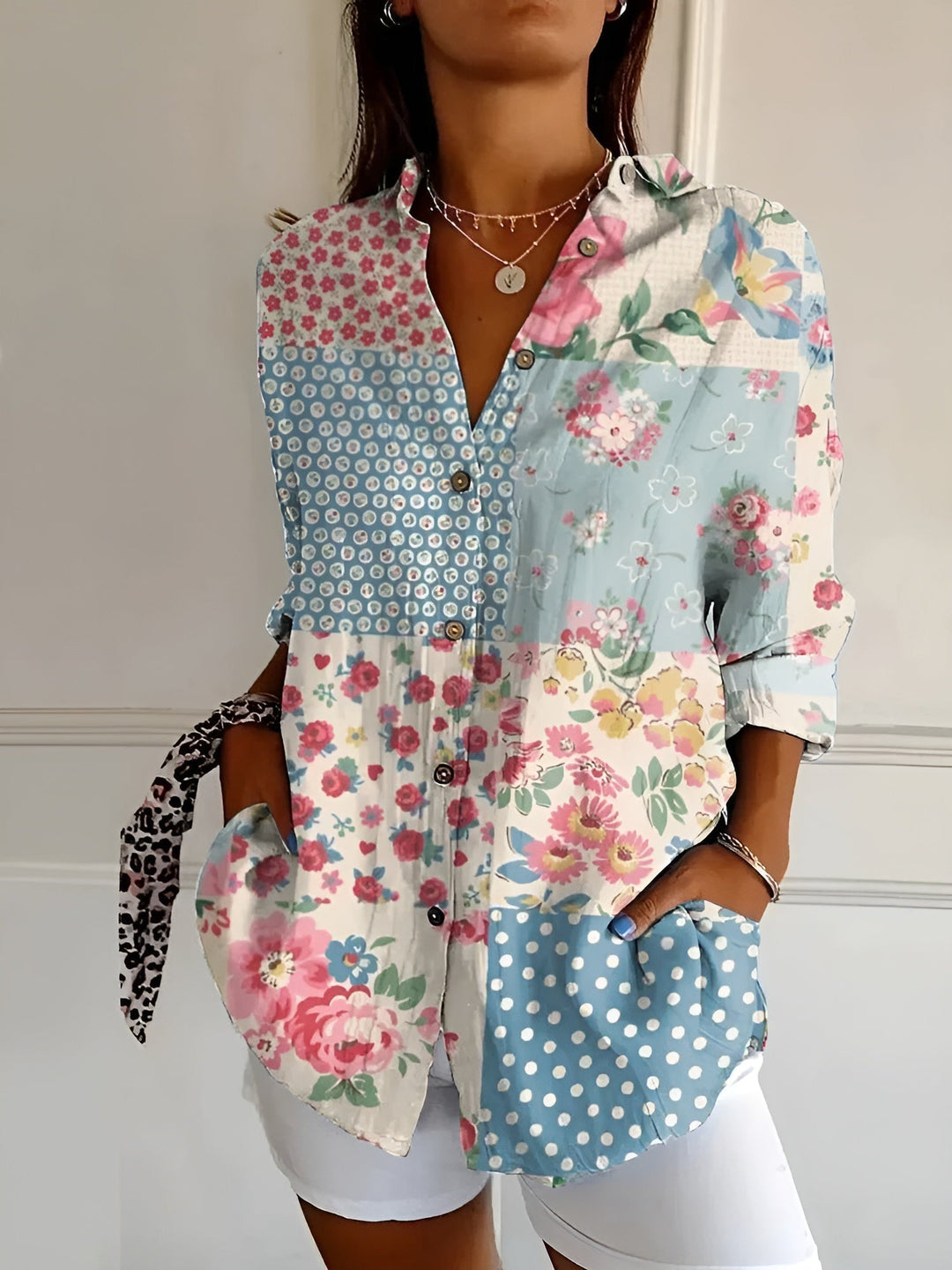 Emma™ – Soft Floral Blouse