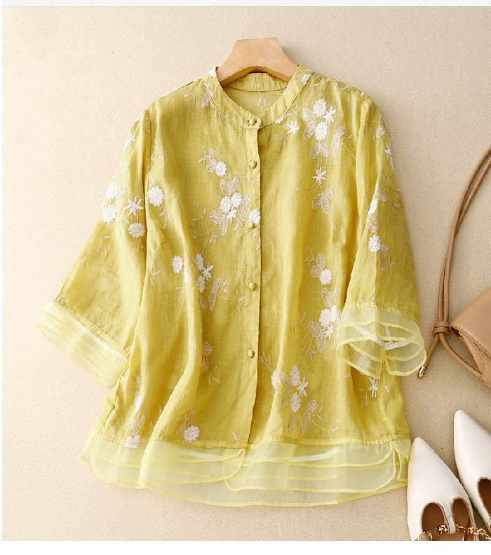 Emily™ | Elegant Blouse with Delicate Embroidery